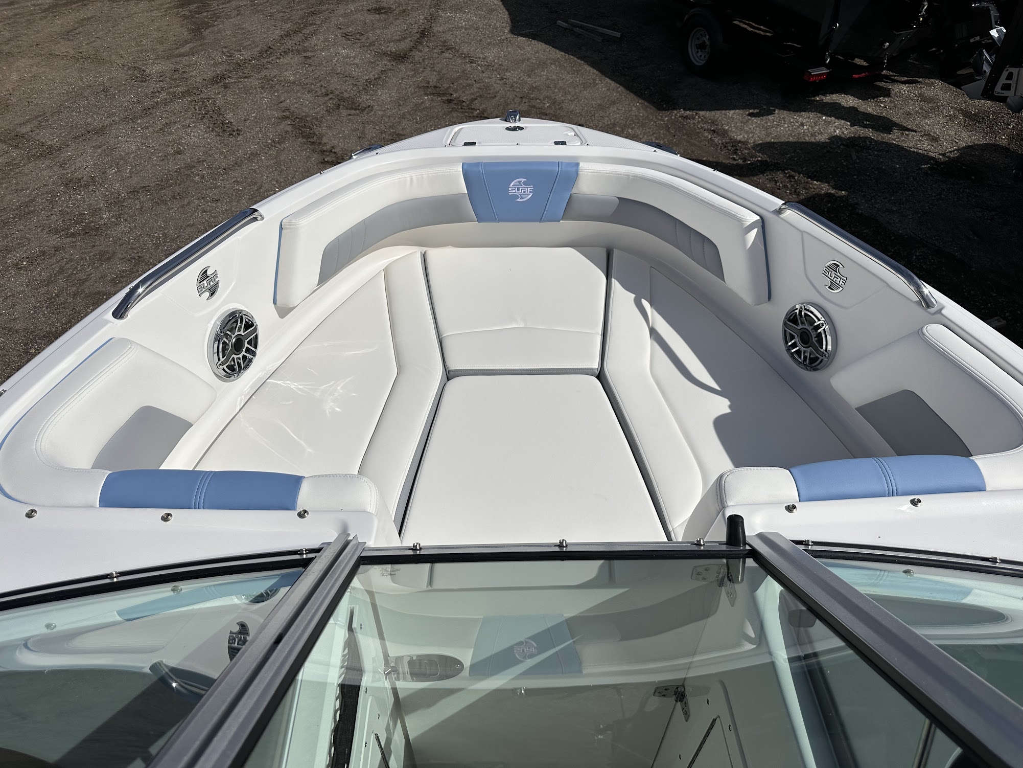 2024 Chaparral 21 SURF 250HP Mercruiser forward drive. - Photo 16